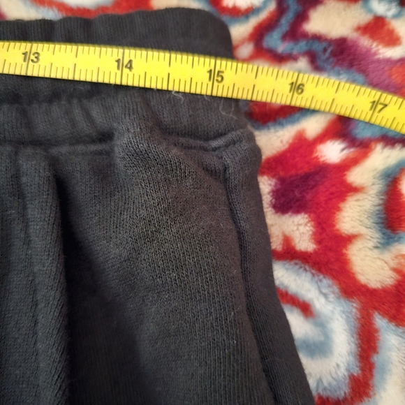 RSVP Gallery × BJ The Chicago Kid | Black Fleece Shorts size Small - Picture 10 of 12